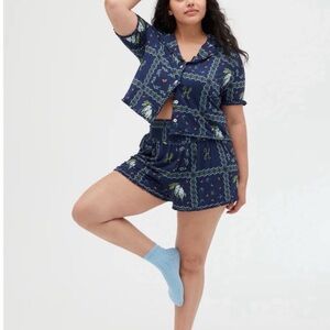 Hill House The Paige Pajama Shorts Set | Navy Floral Patchwork (M)